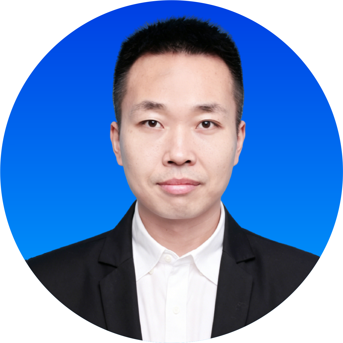 李骥